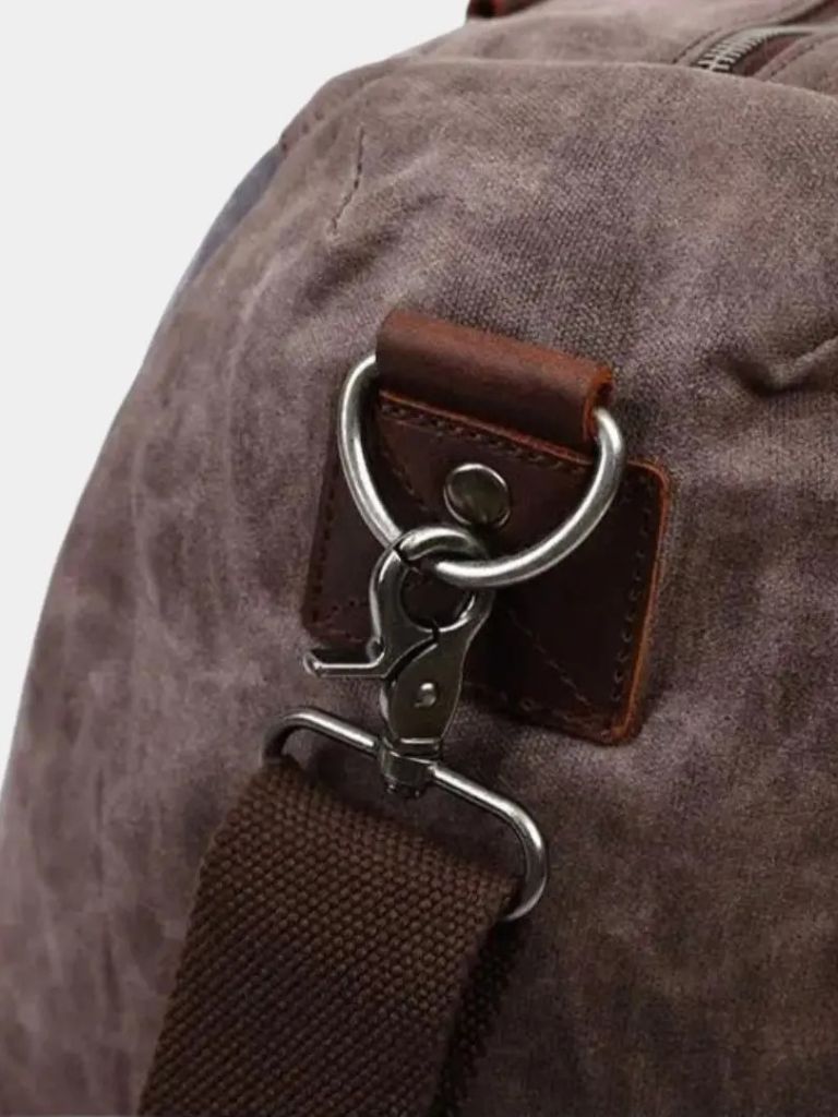 Voyager Duffle Bag - Cross & Crown