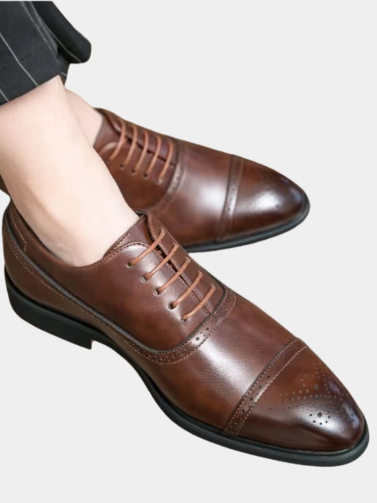Redbourne Oxford Shoes - Cross & Crown