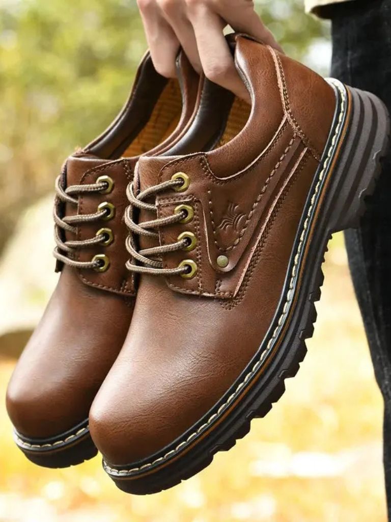 British Leather Elegant Oxford Shoes - Cross & Crown