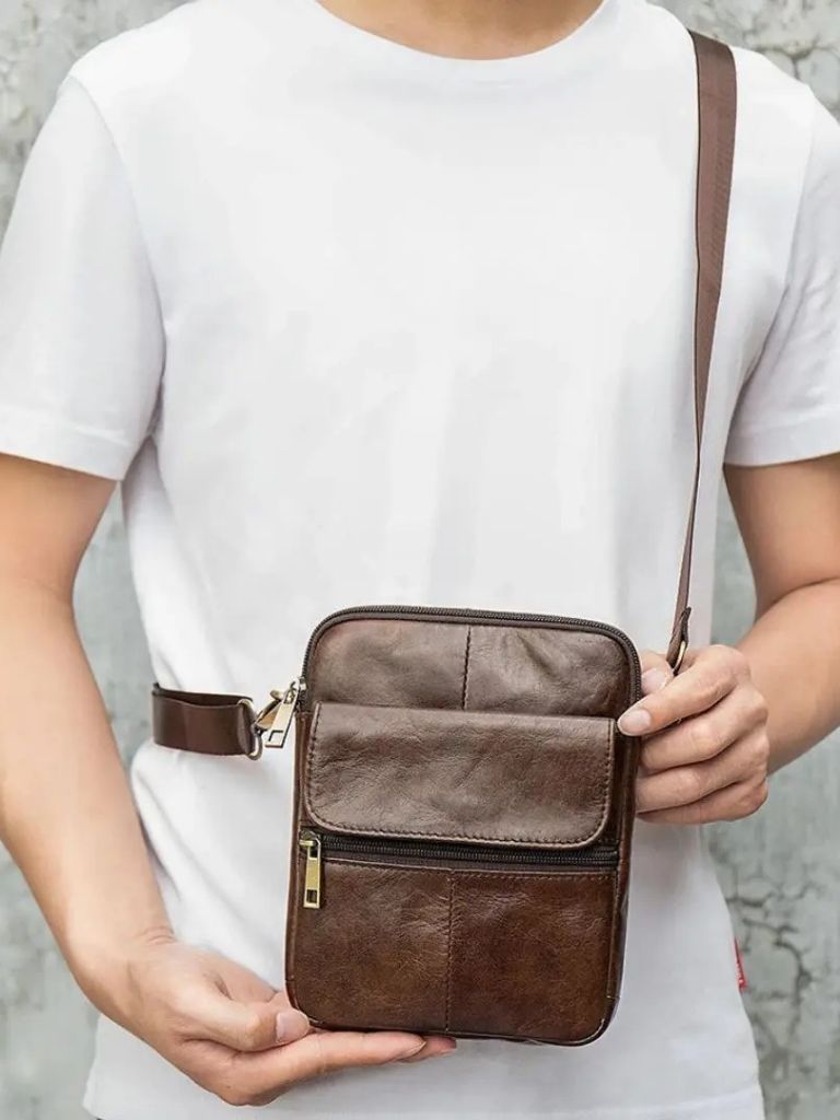 Essential Leather Shoulder Bag - Cross & Crown
