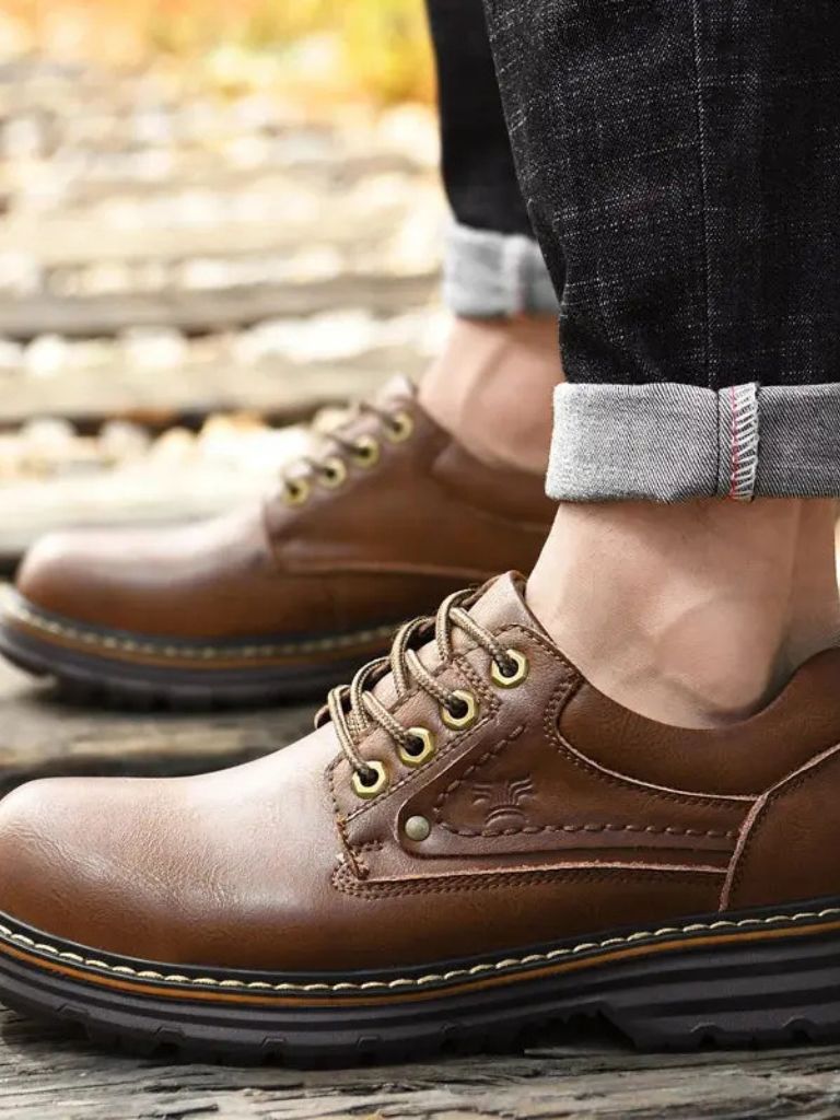 British Leather Elegant Oxford Shoes - Cross & Crown