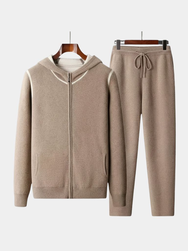 Belvoir Taupe Cashmere Set – Cross & Crown