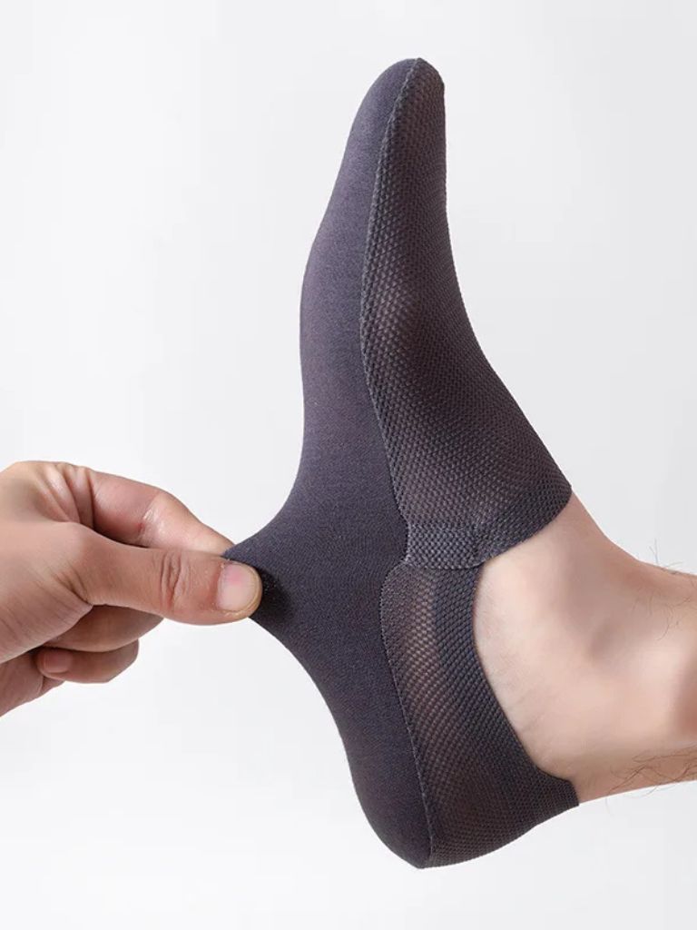 Invisible Breathable Comfort Socks – Cross & Crown