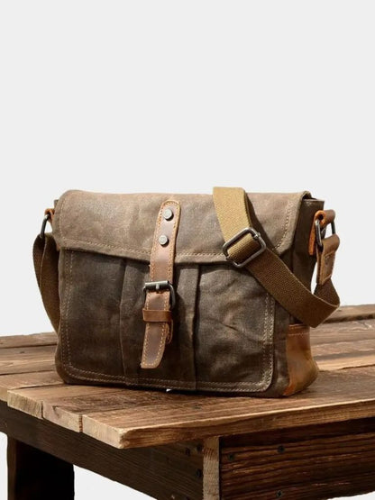 Balmoral Courier Transversal Bag - Cross & Crown