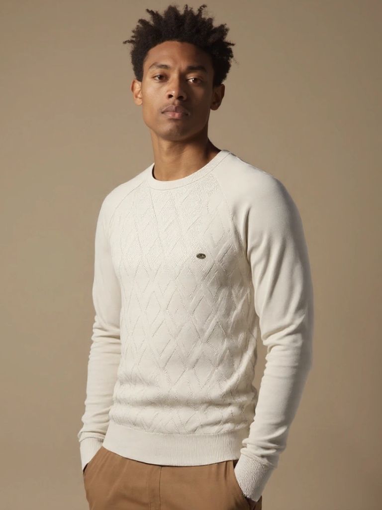 Minimalist Knit Pullover - Cross & Crown