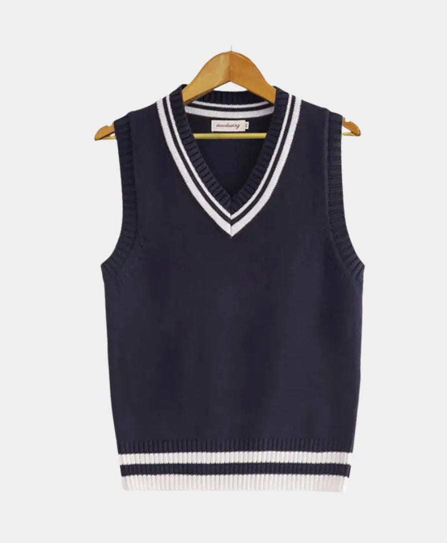 Old Money Essential Knit Vest - Cross & Crown