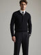 Black / M
