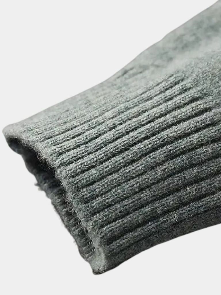 100% Merino Wool Turtleneck Sweater - Cross & Crown