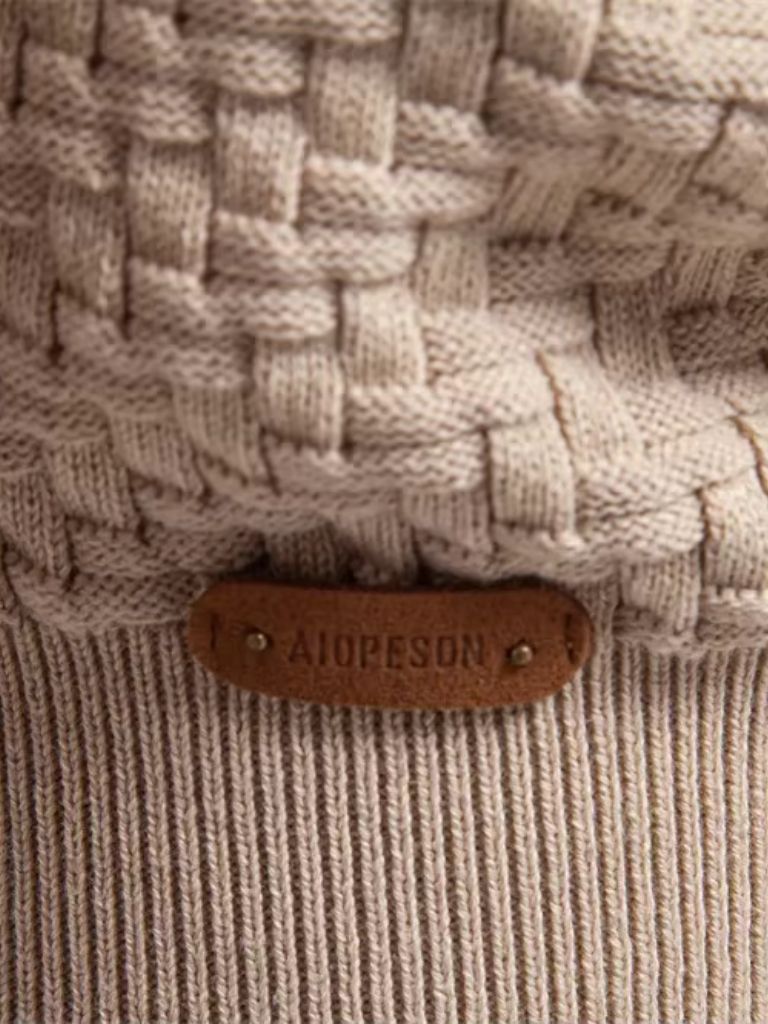 V Neck Knitwear Cardigan - Cross & Crown