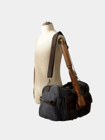 Highland Expeditioner Duffle Bag - Cross & Crown