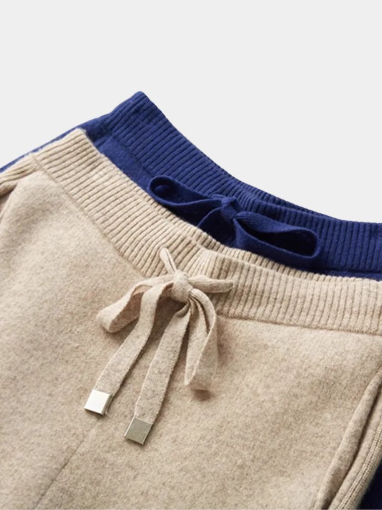 Estate Cashmere Set - Cross & Crown