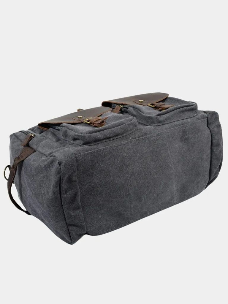 Highland Expeditioner Duffle Bag - Cross & Crown