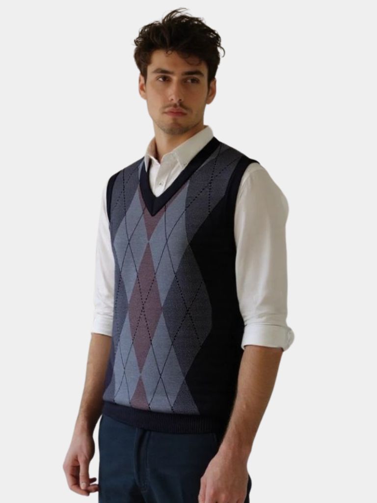 Academic Essential Knit Vest - Cross & Crown