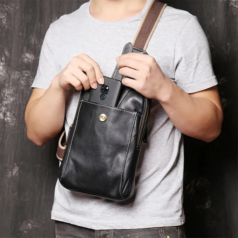 ROOG New Men's Genuine Leather Chest Bag, Stylish And Casual, Women's Small Single Shoulder Bag, Top Layer Cowhide Crossbody Bag Cross & Crown