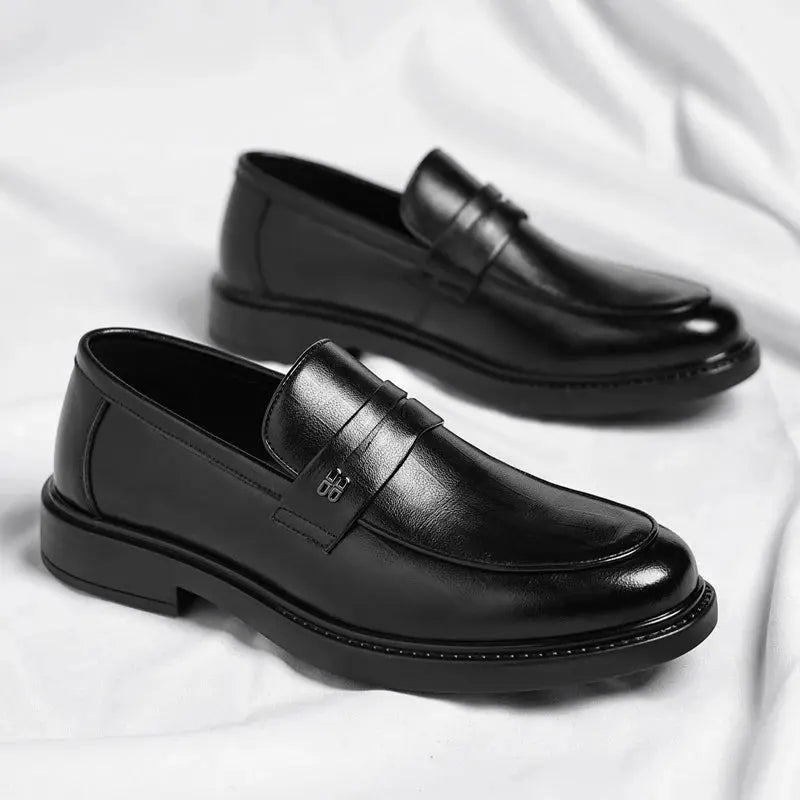 Male Shoes High Quality Fashion Men Business Shoes Italian Handmade Shoes Genuine Leather Loafers Slip-ons Men Casual Footwear Cross & Crown