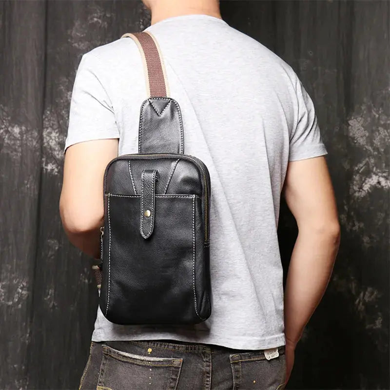 ROOG New Men's Genuine Leather Chest Bag, Stylish And Casual, Women's Small Single Shoulder Bag, Top Layer Cowhide Crossbody Bag Cross & Crown