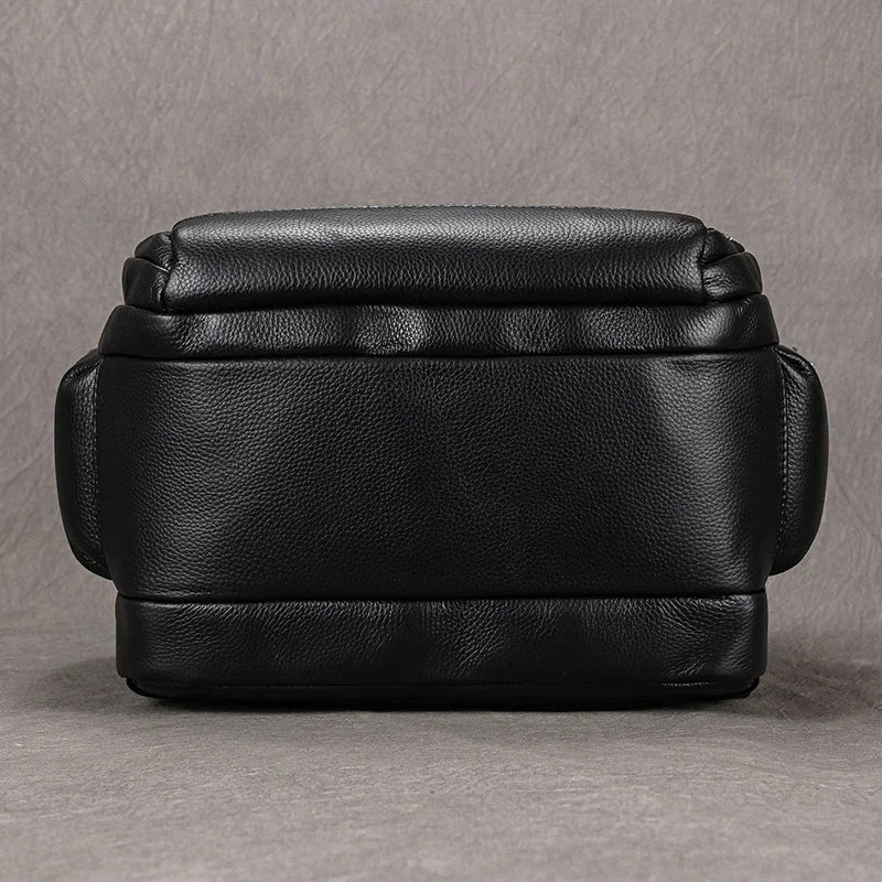 Black Bull 17” Tech Backpack with USB Charging - Cross & Crown