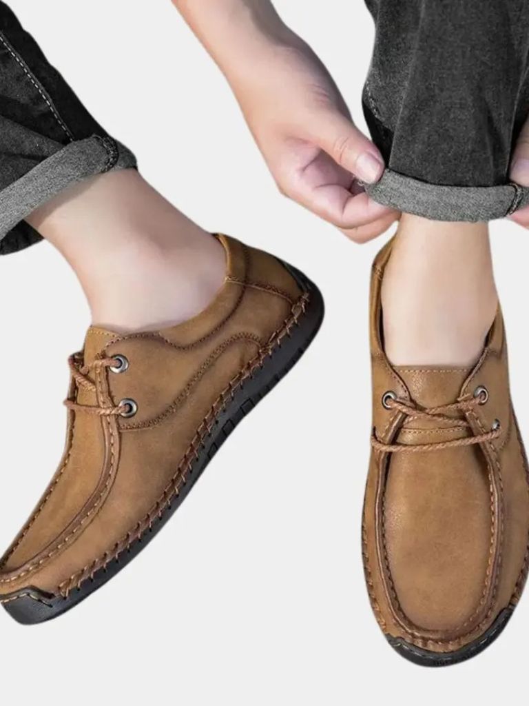 Classic Wanderer Men's Shoes - Cross & Crown - Cross & Crown